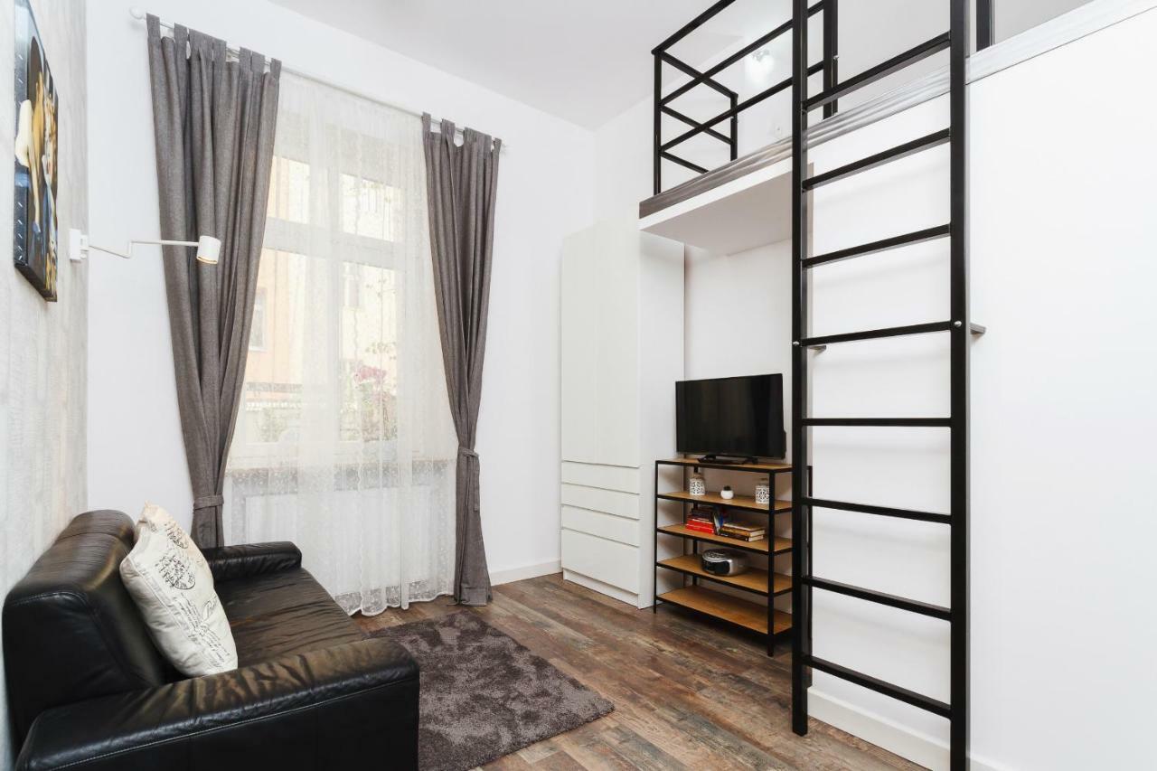 Apartments Krakow Lubomirskiego By Renters Екстер'єр фото